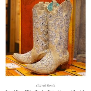 Corral boots